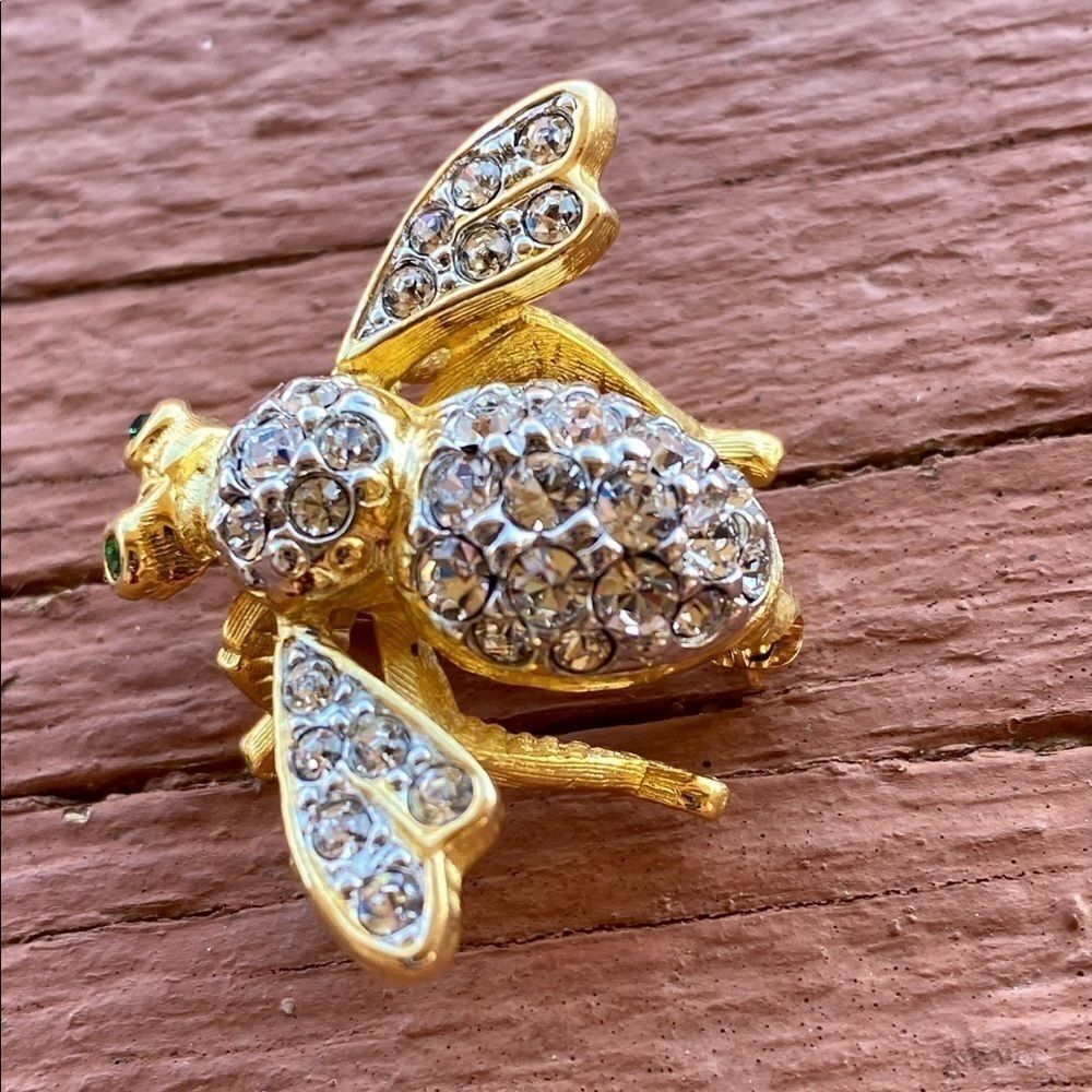 JOAN Rivers Rhinestone Bumblebee Brooch 🐝 - Picture 16 of 16